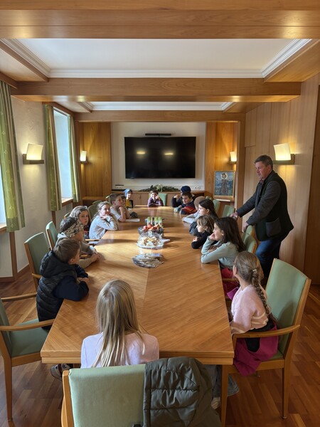 20251016 093838939 ios